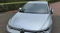 Gebruikt 2023 VW Golf VIII Style Hatchback | € 28.900 (Goede deal)