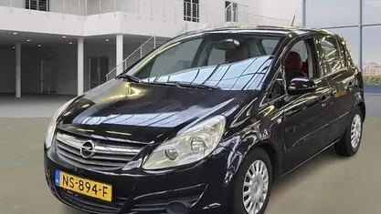 Gebruikt 2007 Opel Corsa Essentia Hatchback | € 1.850 (Eerlijke prijs)