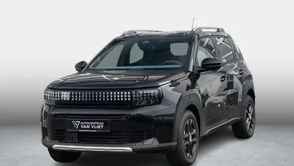 Occasion 2025 Fiat Grande Panda Style Hatchback | € 26.890 (Eerlijke prijs)