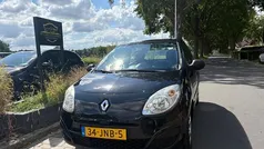 Gebruikt 2009 Renault Twingo Authentique Hatchback | € 1.599 (Eerlijke prijs)