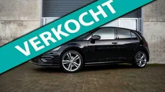 Zwart Gebruikt 2019 VW Golf VII R-line Hatchback | € 27.950 (Eerlijke prijs)