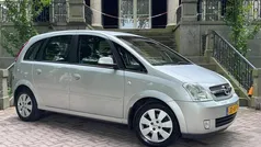 Grijs Gebruikt 2004 Opel Meriva Cosmo MPV | € 2.745 (Eerlijke prijs)