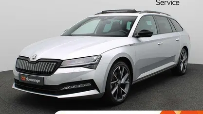Occasion Skoda Superb Business Line 218 PK (160 kW) 2024 Grijs Stationwagen