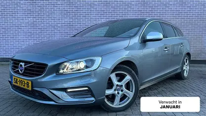 Grijs Gebruikt 2018 Volvo V60 Business Edition Stationwagen | € 23.894 (Super prijs)