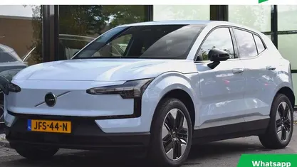 Gebruikt 2025 Volvo EX30 Core SUV | € 32.950 (Super prijs)