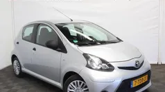 Gebruikt 2014 Toyota Aygo Hatchback | € 5.390 (Eerlijke prijs)