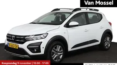 Wit Gebruikt 2021 Dacia Sandero Comfort Hatchback | € 12.950 (Eerlijke prijs)