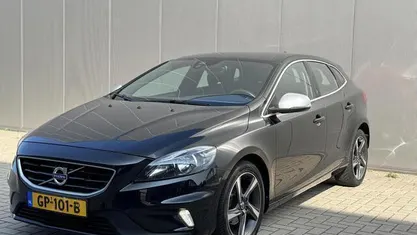 Occasion Volvo V40 R-Design 120 PK (88 kW) 2015 Zwart Stationwagen