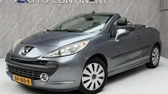 Grijs Gebruikt 2007 Peugeot 207 CC Cabriolet | € 1.750 (Super prijs)
