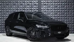 Gebruikt 2021 Volvo V60 R-Design Stationwagen | € 33.900 (Eerlijke prijs)