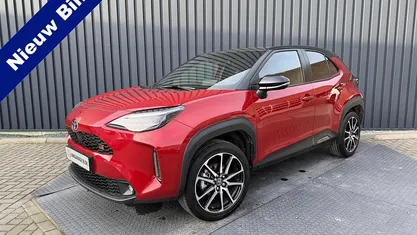 Gebruikt 2024 Toyota Yaris Cross Sport SUV | € 32.950 (Eerlijke prijs)