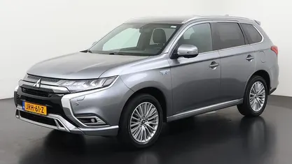 Gebruikt 2019 Mitsubishi Outlander P-HEV Instyle SUV | € 20.690 (Eerlijke prijs)