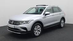 Grijs Gebruikt 2023 VW Tiguan Elegance SUV | € 37.880 (Eerlijke prijs)