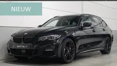 Zwart Gebruikt 2021 BMW 330 M Sport Stationwagen | € 35.940 (Eerlijke prijs)