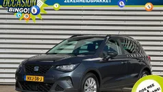 Grijs Gebruikt 2023 Seat Arona Style SUV | € 17.890 (Eerlijke prijs)