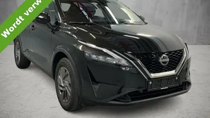 Zwart Gebruikt 2022 Nissan Qashqai Acenta SUV | € 24.499 (Goede deal)