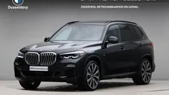 Zwart Gebruikt 2021 BMW X5 M Sport SUV | € 59.950 (Eerlijke prijs)