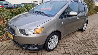 Occasion Mitsubishi Colt Edition 95 PK (69 kW) 2012 Grijs Hatchback