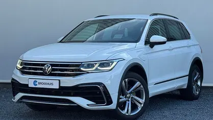 Wit Gebruikt 2022 VW Tiguan Business SUV | € 33.895 (Goede deal)