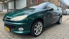 Groen Gebruikt 2004 Peugeot 206 CC Roland Garros Cabriolet | € 1.499 (Eerlijke prijs)