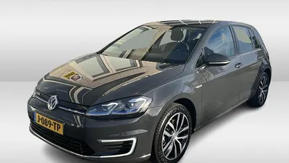 Grijs Gebruikt 2020 VW e-Golf Hatchback | € 13.450 (Goede deal)