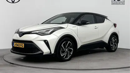 Wit Occasion 2020 Toyota C-HR SUV | € 24.750 (Eerlijke prijs)