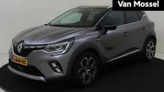 Twotone gris casiopée / noir Gebruikt 2021 Renault Captur Business SUV | € 20.440 (Goede deal)