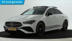 Wit Gebruikt 2023 Mercedes CLA180 AMG line Sedan | € 37.950 (Eerlijke prijs)