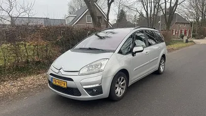 Grijs (metallic) Occasion 2011 Citroën Grand C4 Picasso SELECTION MPV | € 1.950 (Super prijs)