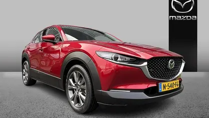 Gebruikt 2021 Mazda CX-30 Luxury SUV | € 25.895 (Eerlijke prijs)