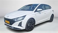 Atlas white Gebruikt 2024 Hyundai i20 Comfort Hatchback | € 19.930 (Eerlijke prijs)