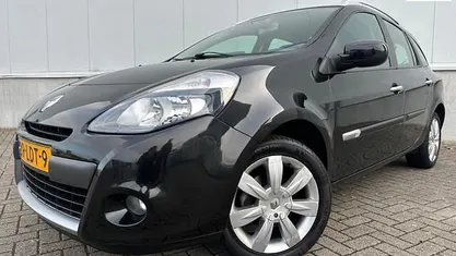 Occasion Renault Clio GrandTour 111 PK (81 kW) 2010 Zwart (metallic) Stationwagen
