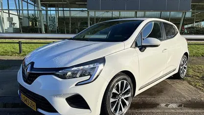 Occasion Renault Clio V Zen 93 PK (68 kW) 2021 Hatchback