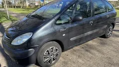 Grijs Gebruikt 2002 Citroën Xsara Picasso MPV | € 750 (Eerlijke prijs)