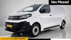 Wit Nieuw 2025 Opel Vivaro-e Combi Van | € 35.940 (Eerlijke prijs)