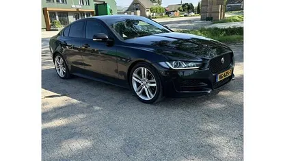 Occasion Jaguar XE Portfolio 163 PK (119 kW) 2015 Zwart Sedan