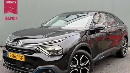 Occasion Citroën e-C4 Business Class 100 kW (136 PK) 2023 Zwart SUV