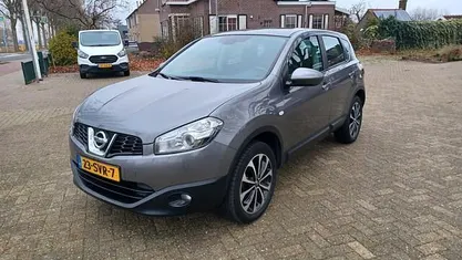 Grijs (metallic) Gebruikt 2011 Nissan Qashqai Acenta SUV | € 7.950 (Eerlijke prijs)