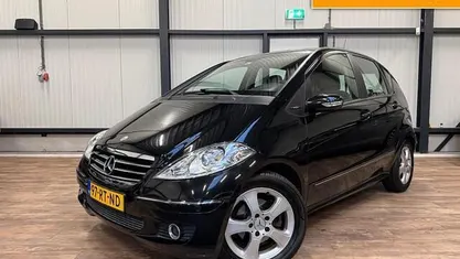 Zwart Gebruikt 2005 Mercedes A200 Avantgarde MPV | € 2.490 (Eerlijke prijs)