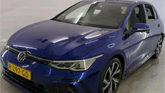 Blauw Gebruikt 2022 VW Golf VIII R-line Hatchback | € 24.850 (Goede deal)