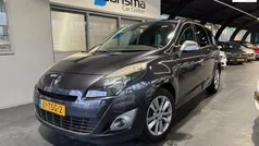 Grijs Gebruikt 2012 Renault Grand Scénic III MPV | € 2.745 (Eerlijke prijs)
