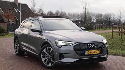 Occasion Audi e-tron Business 11 kW (15 PK) 2020 Grijs SUV