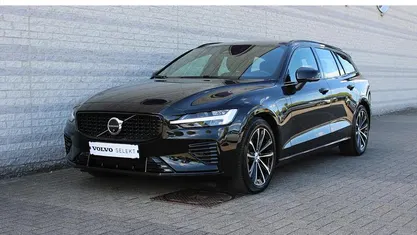 Occasion 2025 Volvo V60 Plus Stationwagen | € 47.950 (Eerlijke prijs)