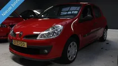 Rood Gebruikt 2008 Renault Clio II Hatchback | € 2.450 (Eerlijke prijs)