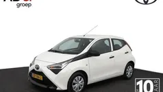Wit Gebruikt 2019 Toyota Aygo Hatchback | € 9.950 (Eerlijke prijs)