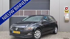 Zwart Gebruikt 2020 VW Polo Comfortline Hatchback | € 13.995 (Eerlijke prijs)