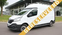 Wit Gebruikt 2017 Renault Trafic Komfort MPV | € 14.995 (Eerlijke prijs)