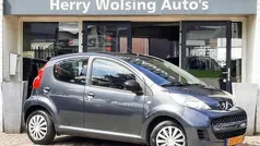 Grijs Gebruikt 2012 Peugeot 107 Hatchback | € 2.950 (Eerlijke prijs)