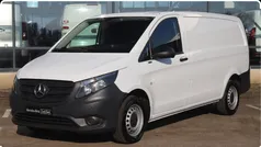 Wit Gebruikt 2023 Mercedes Vito MPV | € 27.945 (Goede deal)