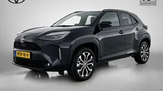 Zwart Gebruikt 2024 Toyota Yaris Cross Limited SUV | € 29.945 (Eerlijke prijs)